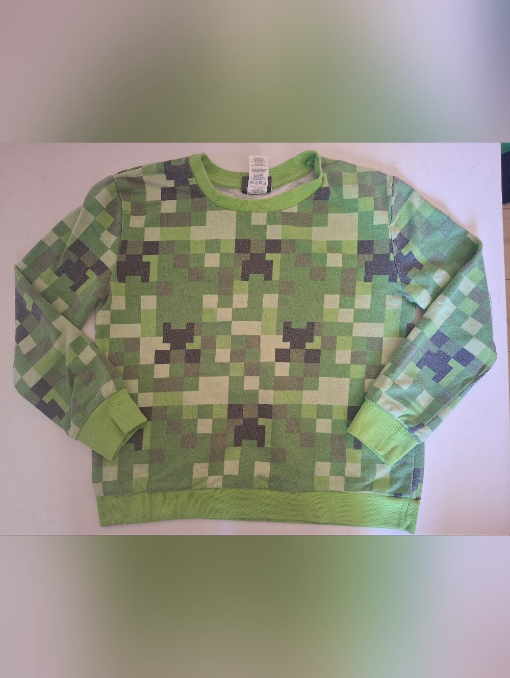 GUC Minecraft Green Pixel Pattern Crewneck Sweater